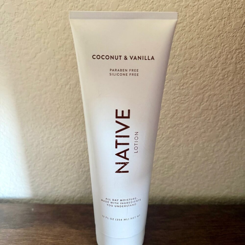 Native Coconut & Vanilla Lotion 12 oz
